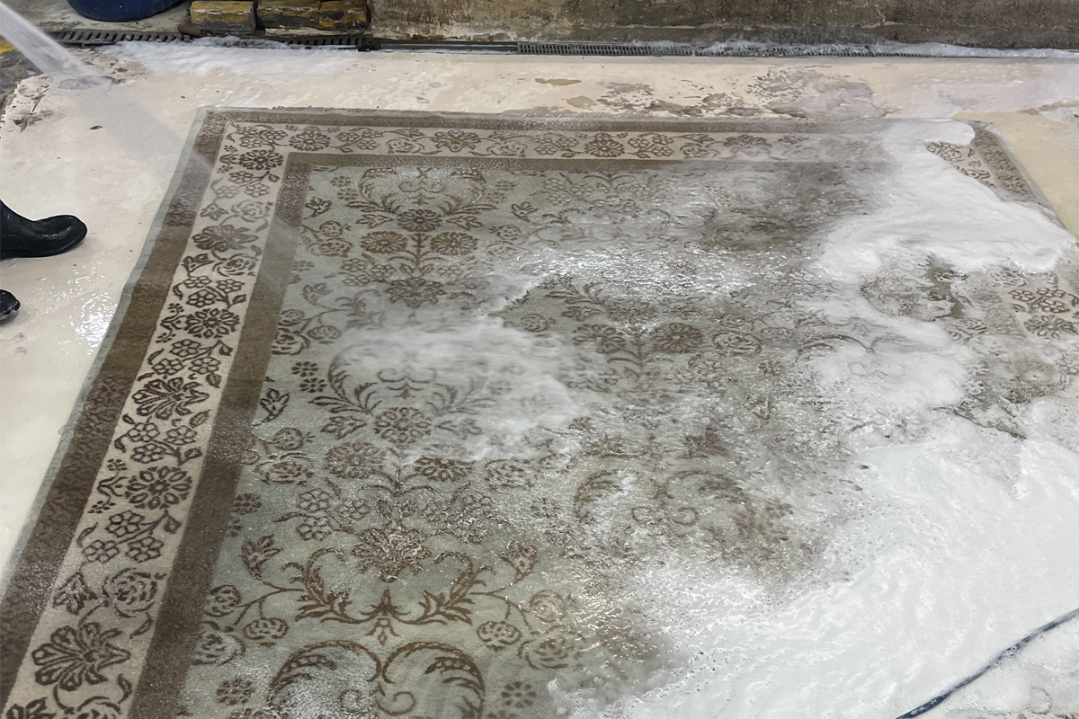 Antique Rug Cleaning Services